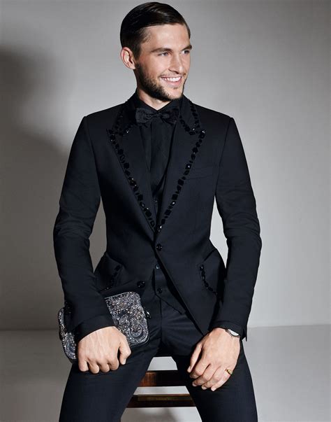 dolce gabbana suit men